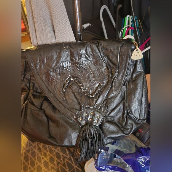 Black shoulder bag - Picture 1 of 5